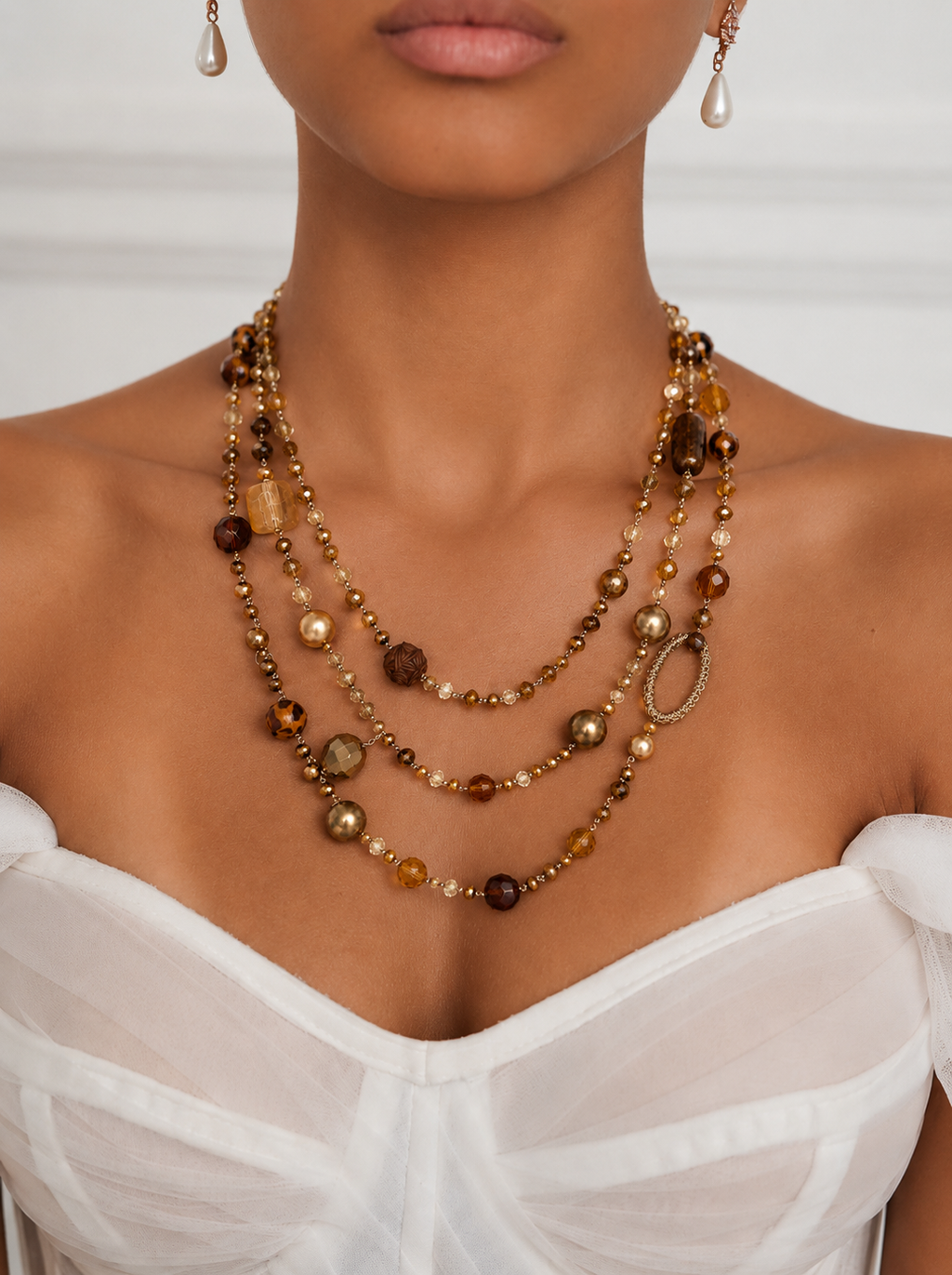 Collar Artesanal de Piedras Naturales y Cristales Swarovski