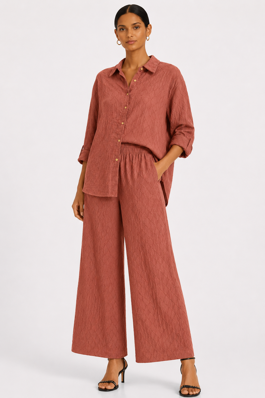Conjunto Texturizado Camisa y Pantalón Palazzo