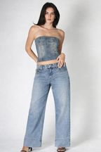 Pantalón vaquero de mujer corte recto con dobles bajo alto