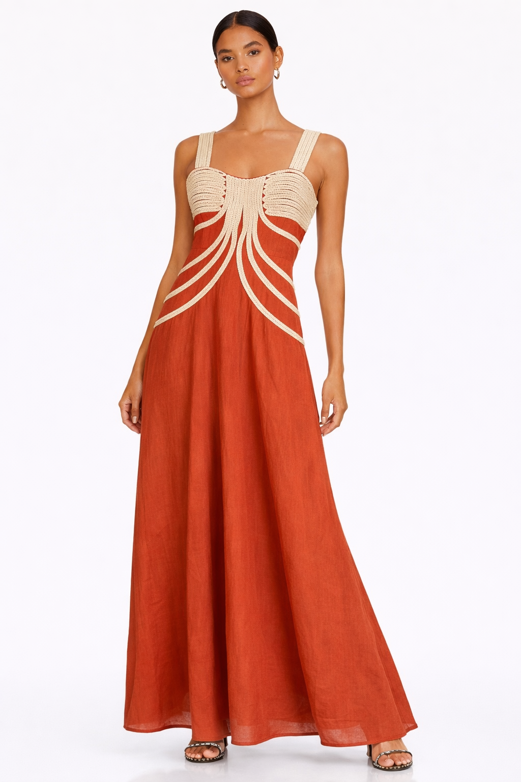 Vestido largo de mujer con detalle de hilo en busto y tirantes anchos